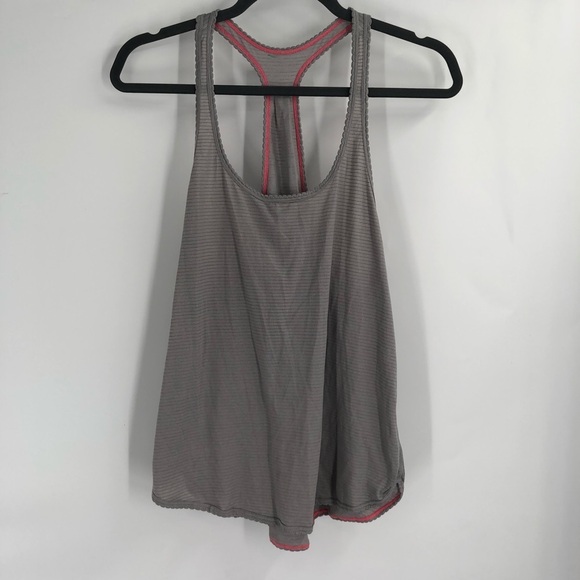 LULULEMON 105 F Singlet Tank Racerback Scallop Trim Heathered Grey Light Luon - Picture 2 of 6